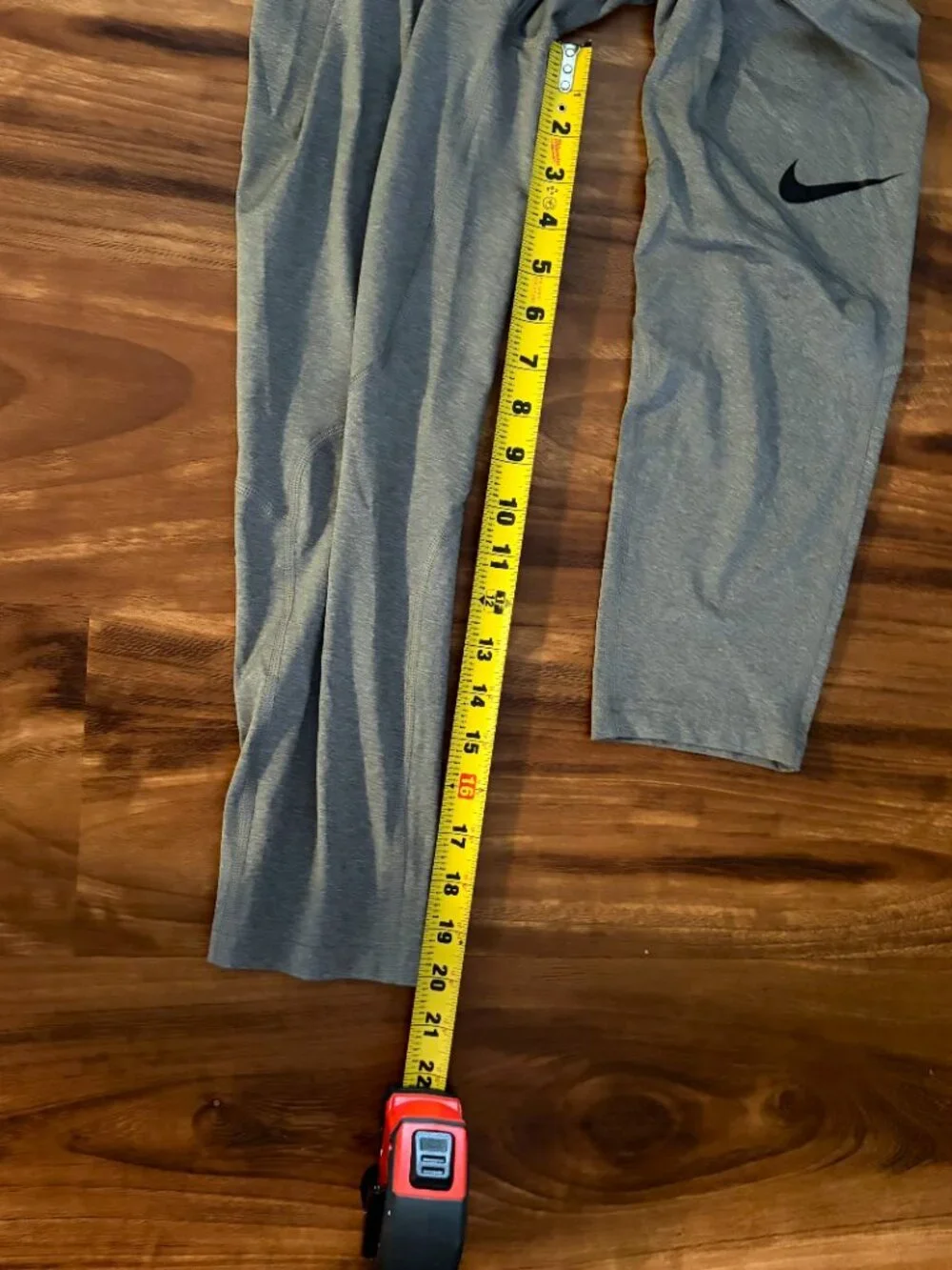 Nike Pro 3/4 training compression tights gray size M